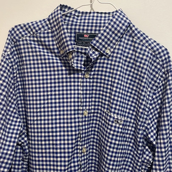 Vineyard Vines Classic Fit Tucker Shirt - Picture 2 of 6